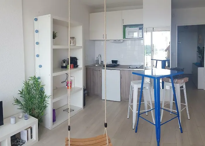 Apartman Sea Swing And Sun